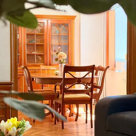 Timeless - Stylish 2br Near Unirii & Cathedral *