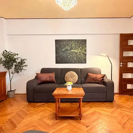 Timeless - Stylish 2br Near Unirii & Cathedral * بوخارست
