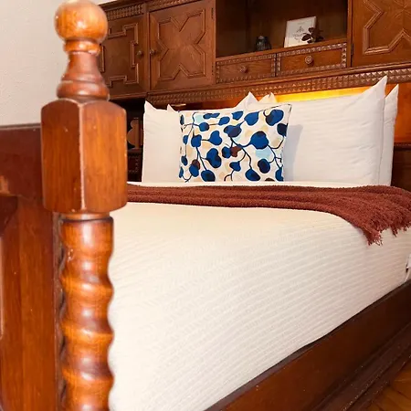 Timeless - Stylish 2br Near Unirii & Cathedral Apartman Bukarest