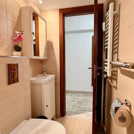 Timeless - Stylish 2br Near Unirii & Cathedral * بوخارست